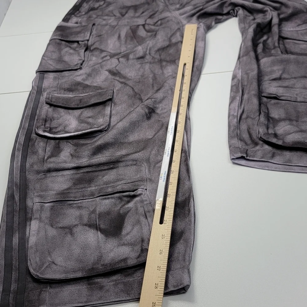 Adidas Originals Women's XXL Print Cargo Pants Grey Size 10 IW5532 NWT $190